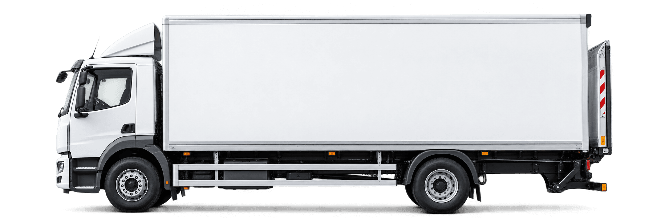 Weißer 12-Tonnen-LKW mit Kofferaufbau